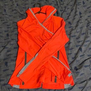 LuluLemon lightweight pullover